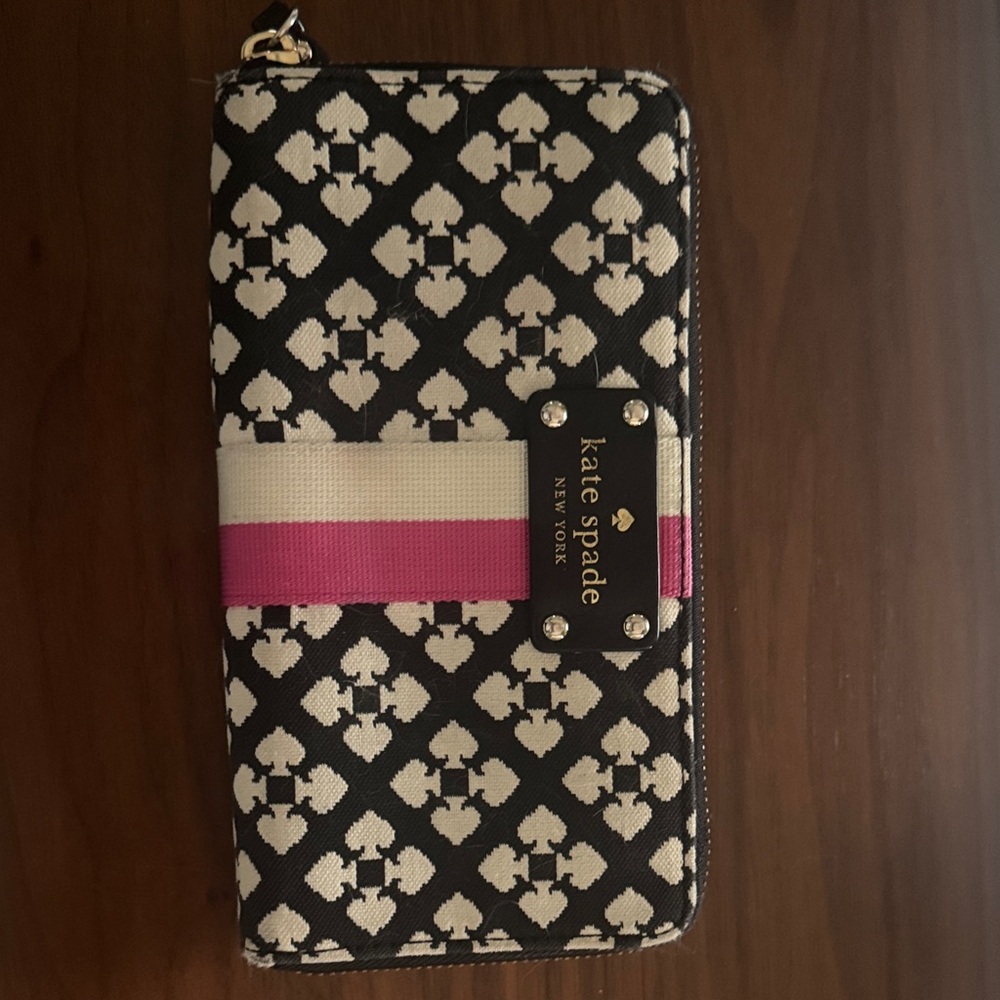 Kate Spade Black and White Wallet with Pink Stripe